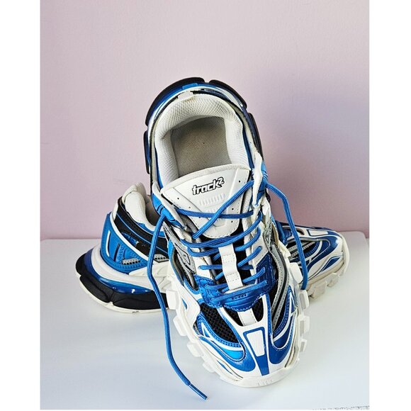 Balenciaga Track 2 Sneakers - Picture 3 of 7